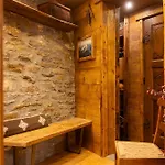 Maison Villair - *
