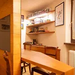 Maison Villair - *