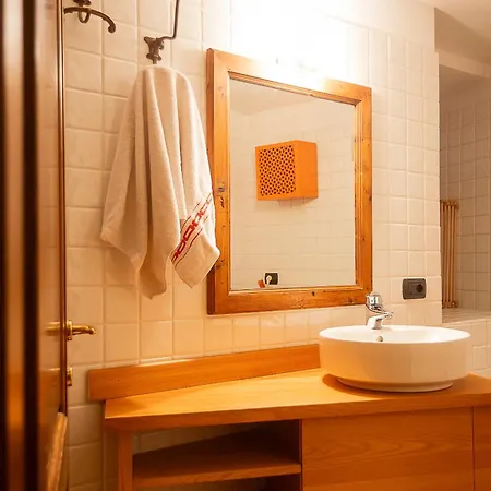 Central Courmayeur Prestige-Mont Blanc Escape Apartmán *